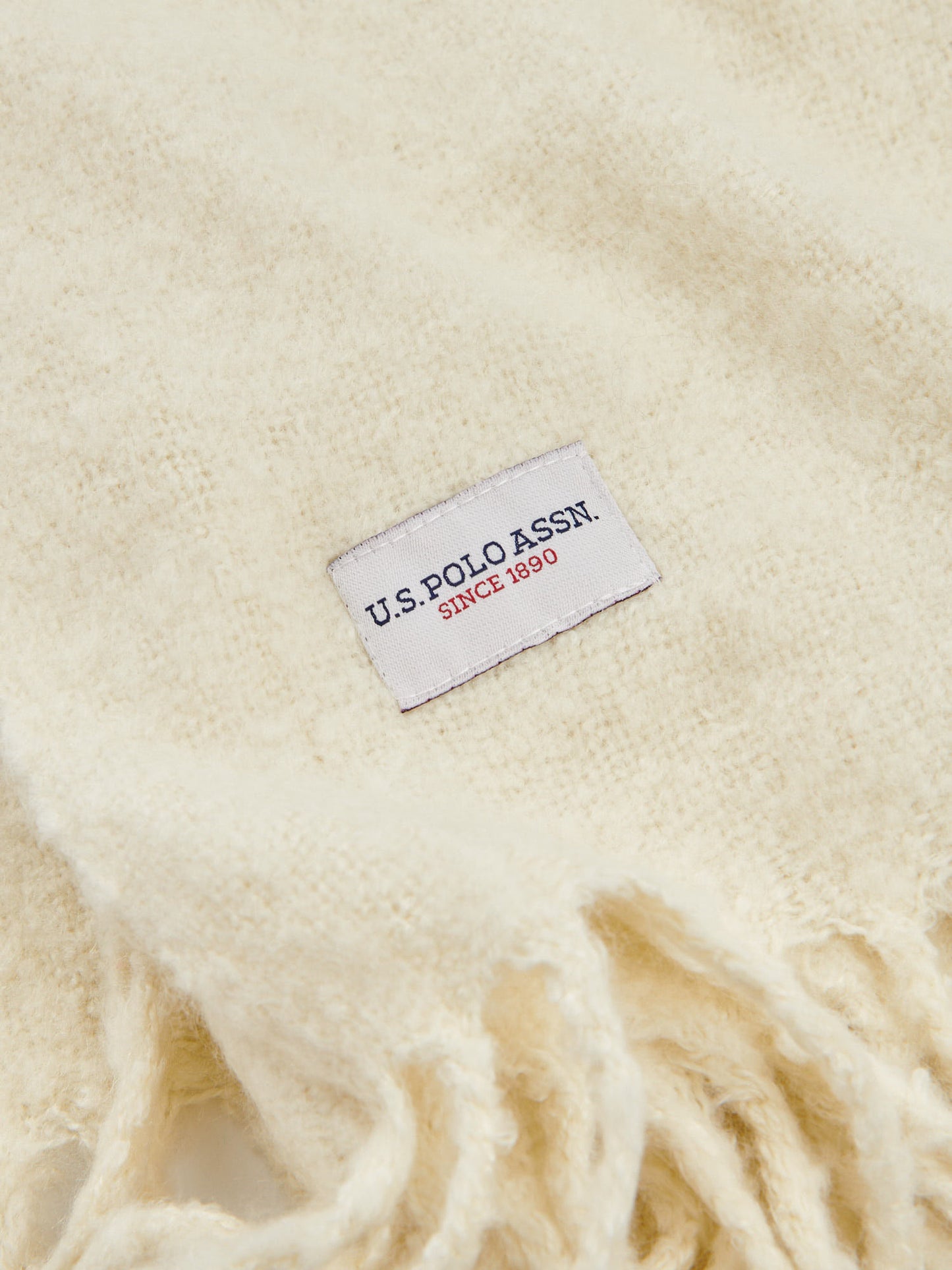 Premium Super Soft Hanging Throw in Light Gray