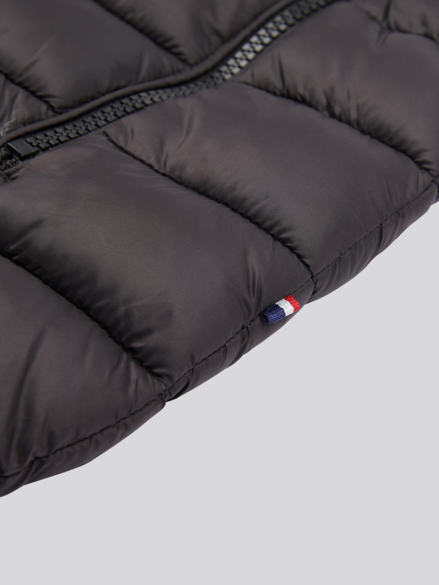 Mens Bound Quilted Gilet Black Bright White DHM