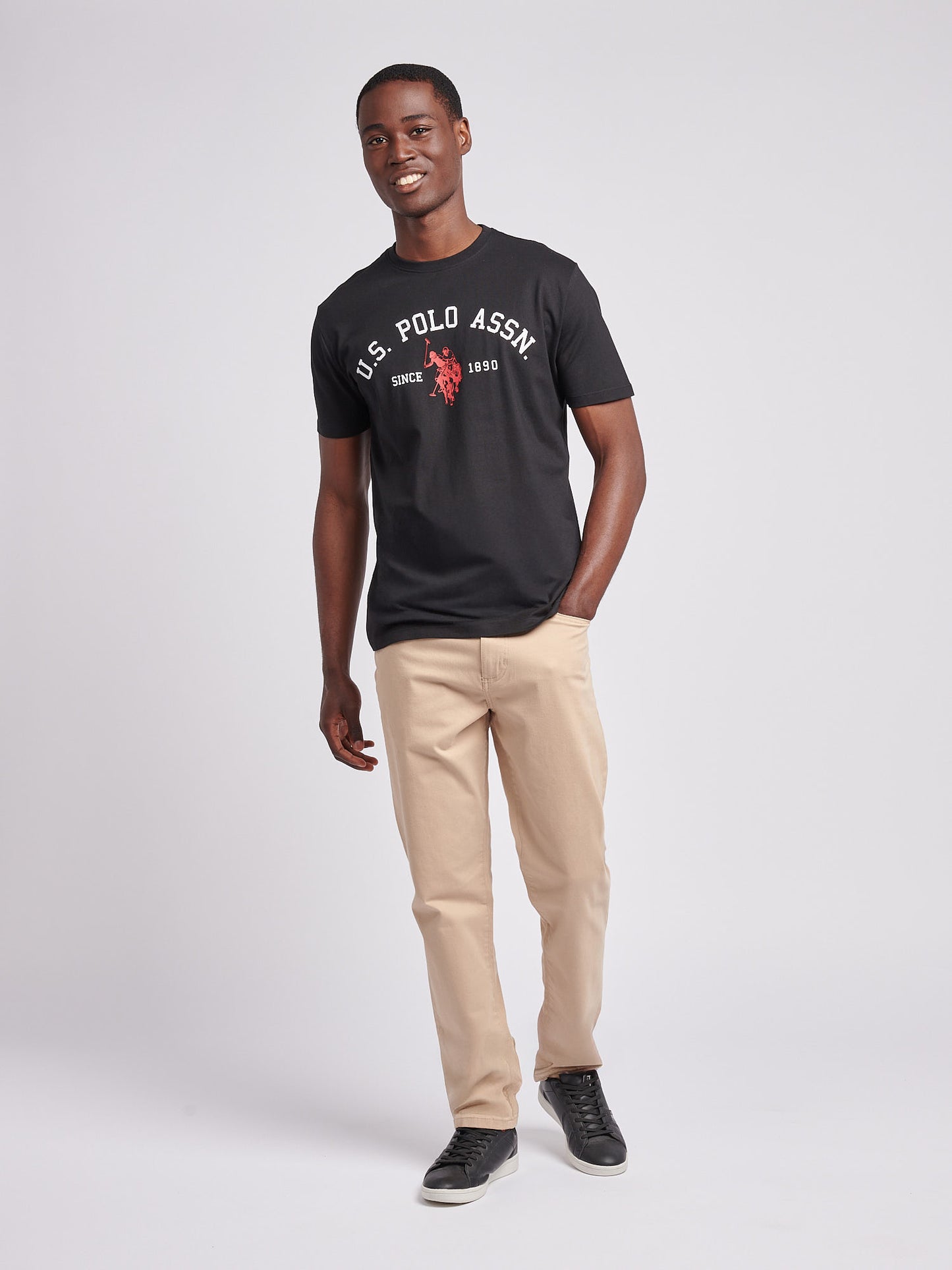 Mens Signature Arch Print T-Shirt in Black