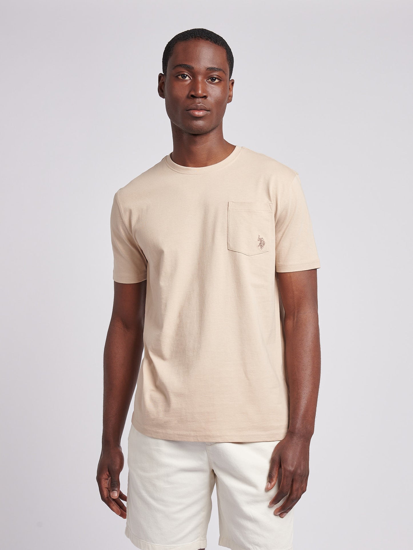 Mens Double Horsemen Pocket T-Shirt in Doeskin