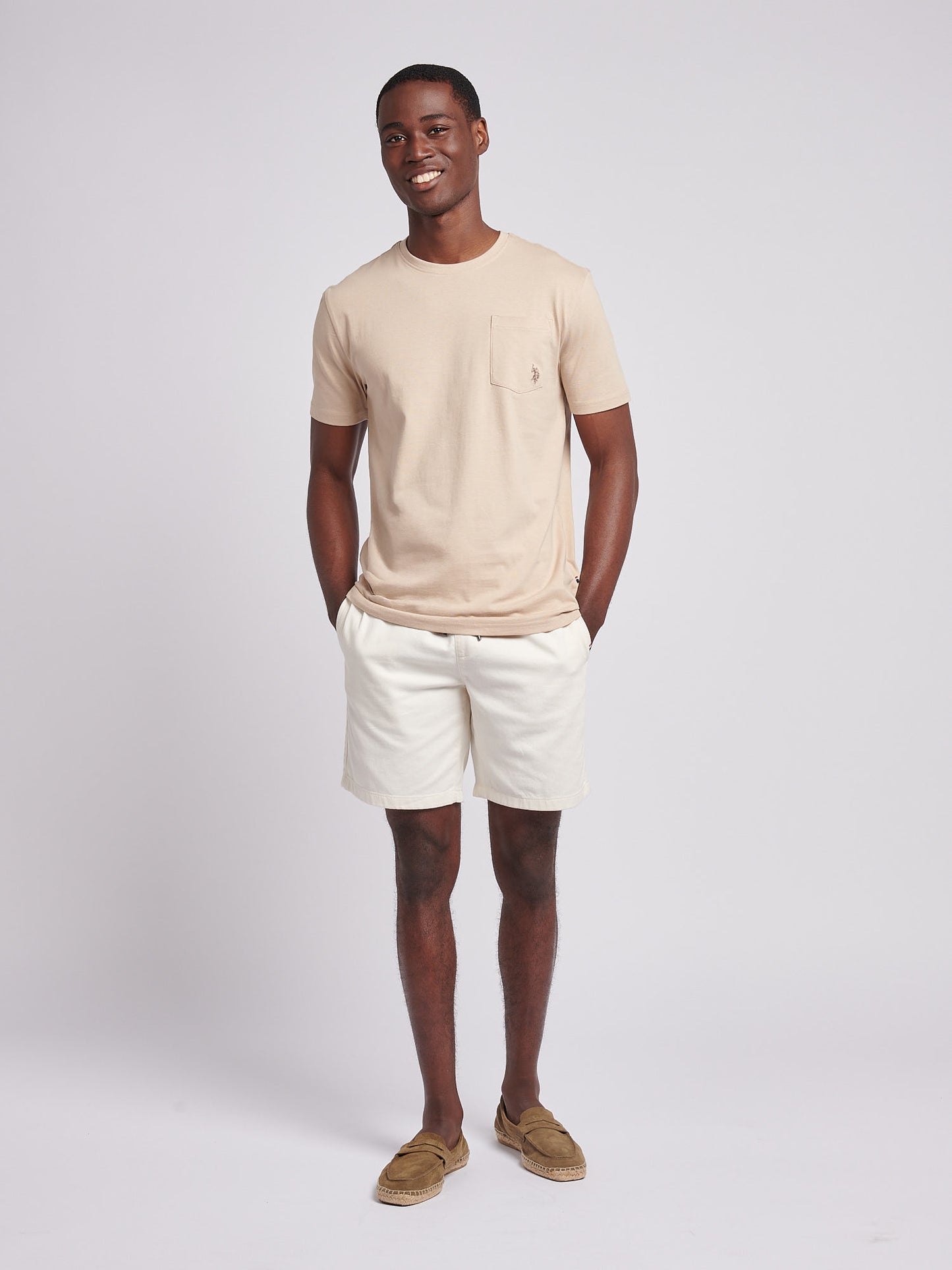 Mens Double Horsemen Pocket T-Shirt in Doeskin