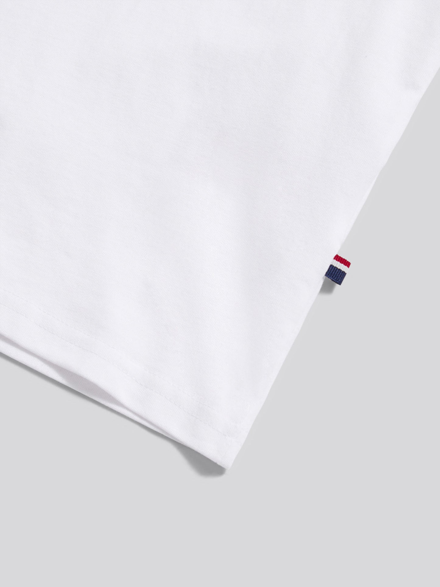 Boys Texture Double Horsemen T-Shirt in White / Dark Sapphire Navy DHM