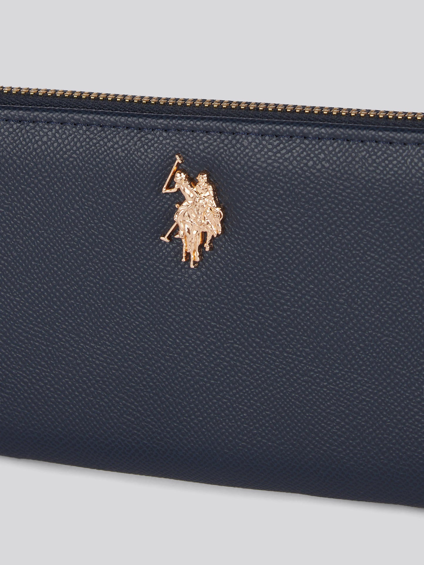 Womens Jones Large Zip Around Wallet in Navy