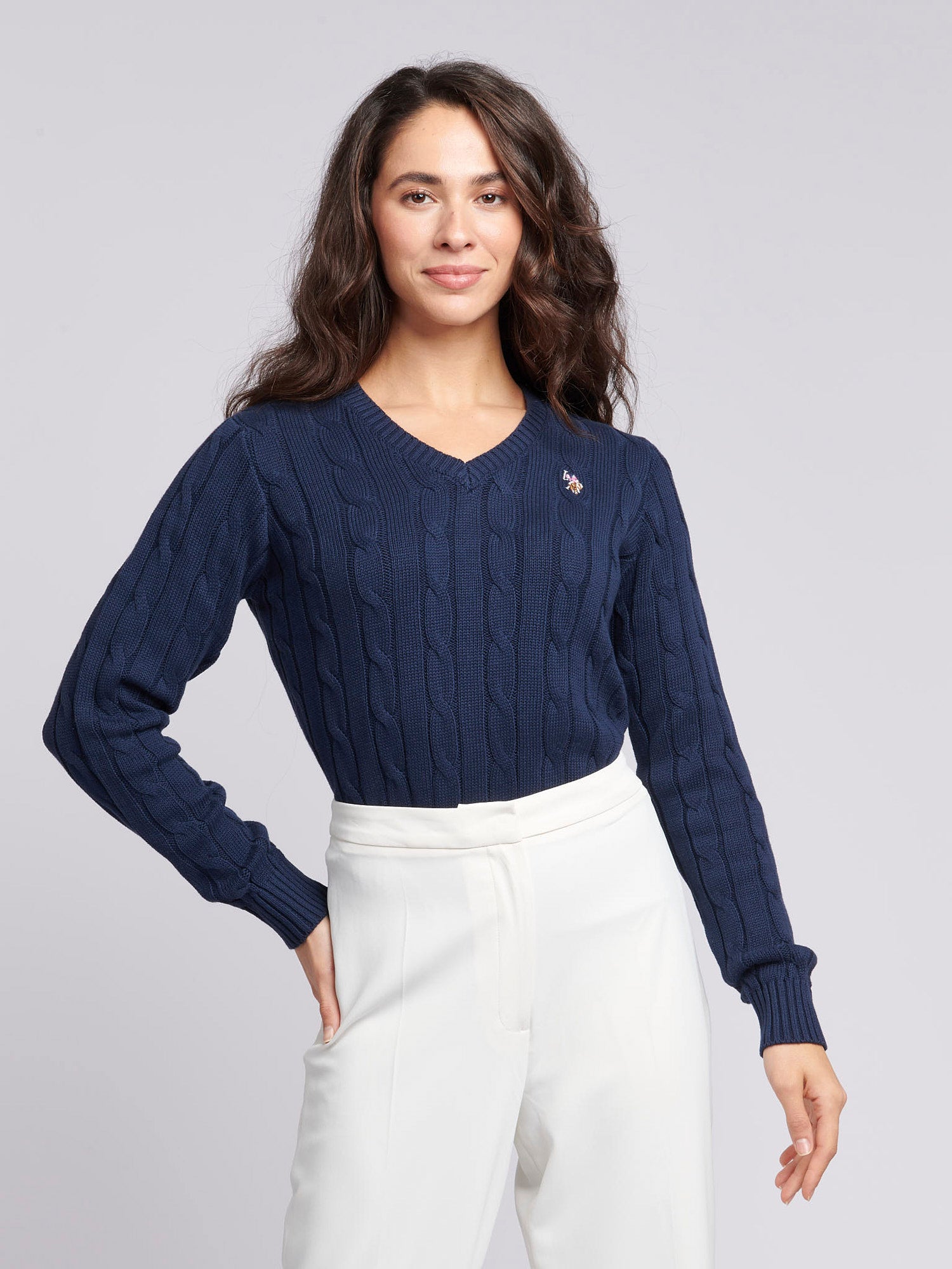 Womens V Neck Cable Jumper in Navy Iris