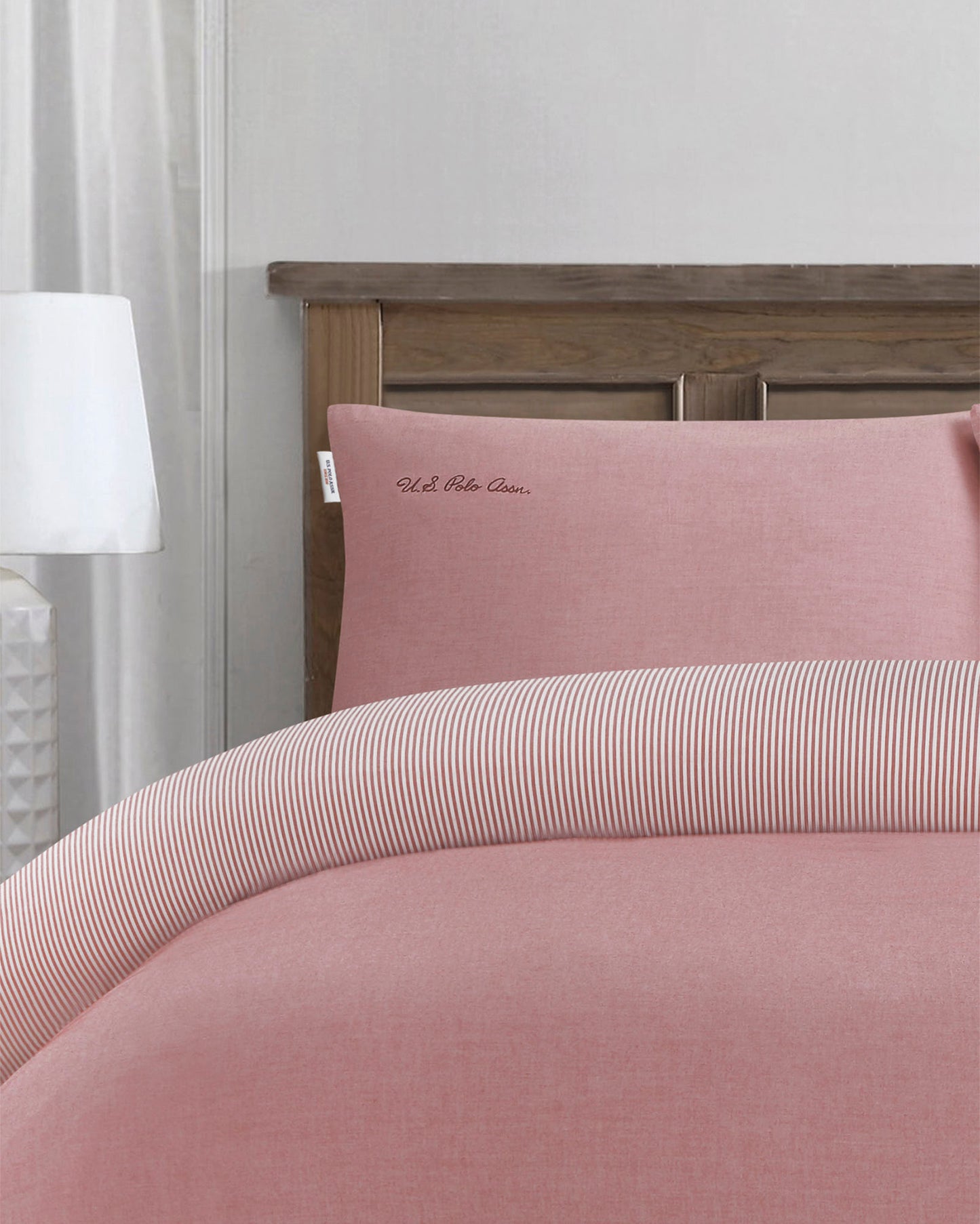 Pure Cotton Chambray Duvet Set in Haute Red