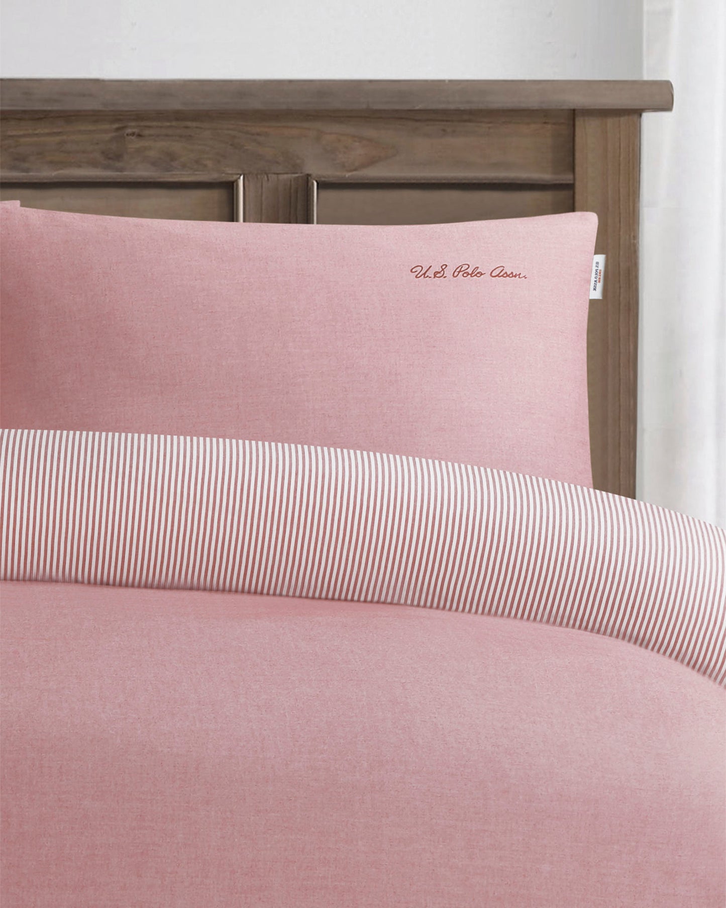 Pure Cotton Chambray Duvet Set in Haute Red