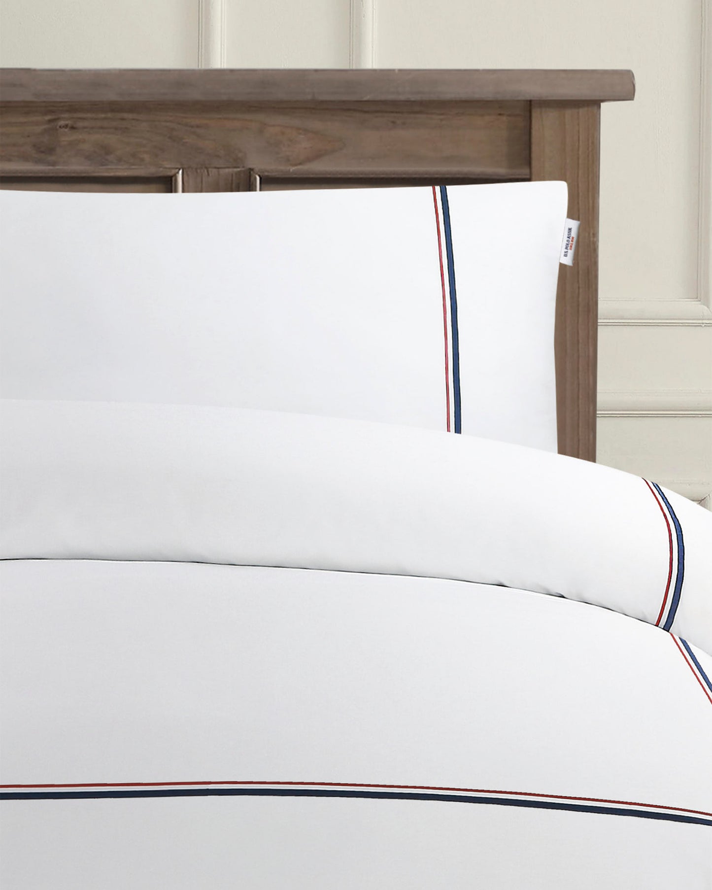 Luxury Cotton Brand Stripe Duvet Set in Bright White