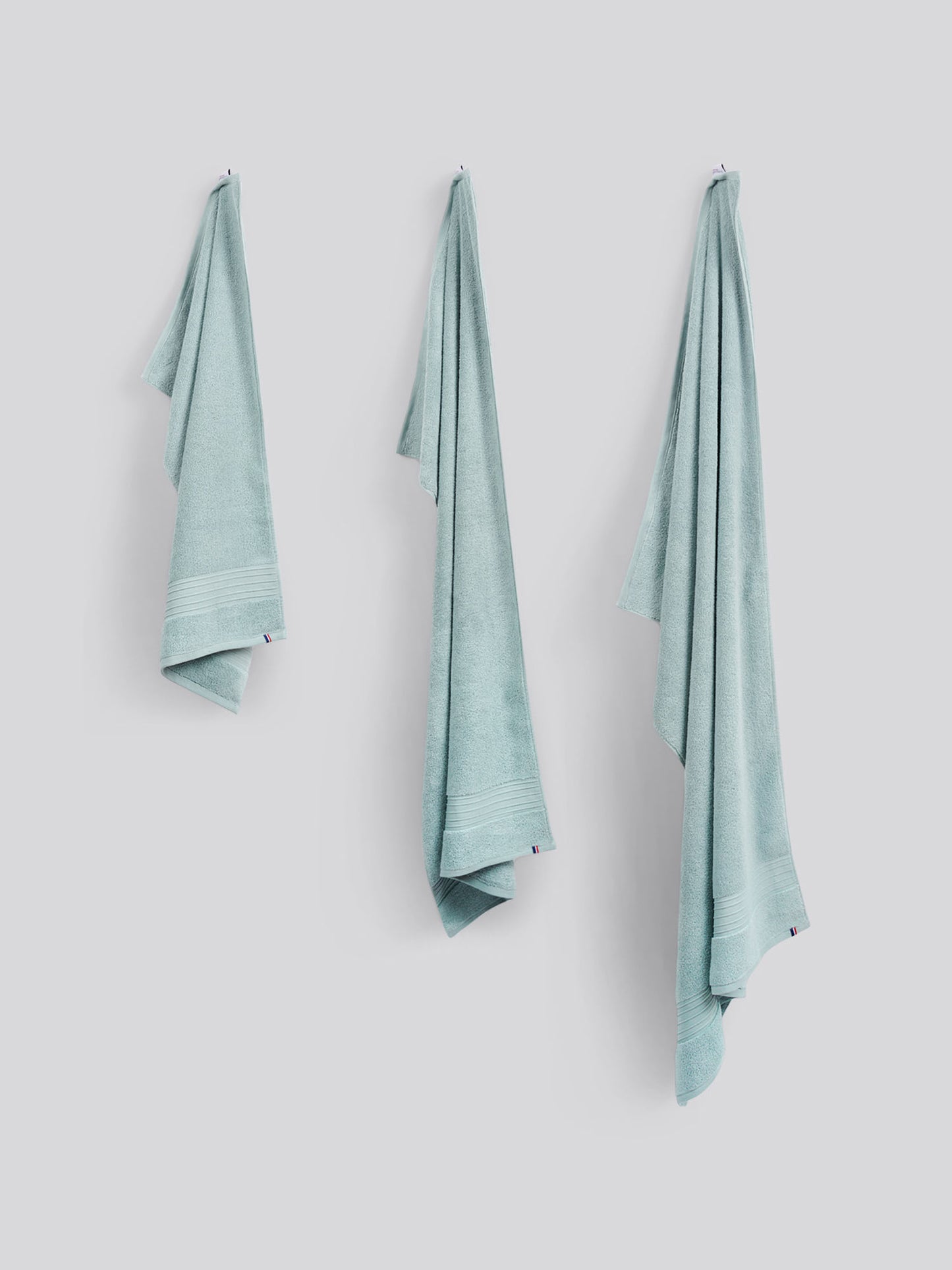 Pure Cotton Zero Twist Towel in Abyss