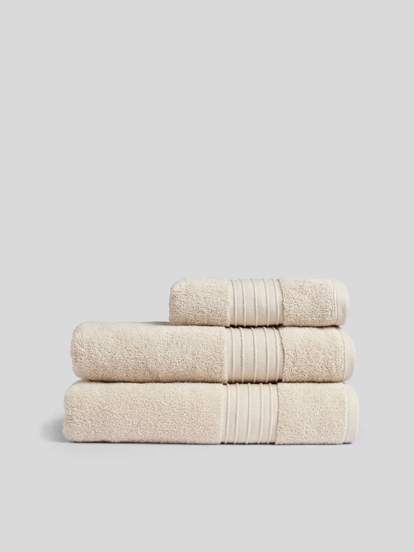 Pure Cotton Zero Twist Towel in Silver Cloud