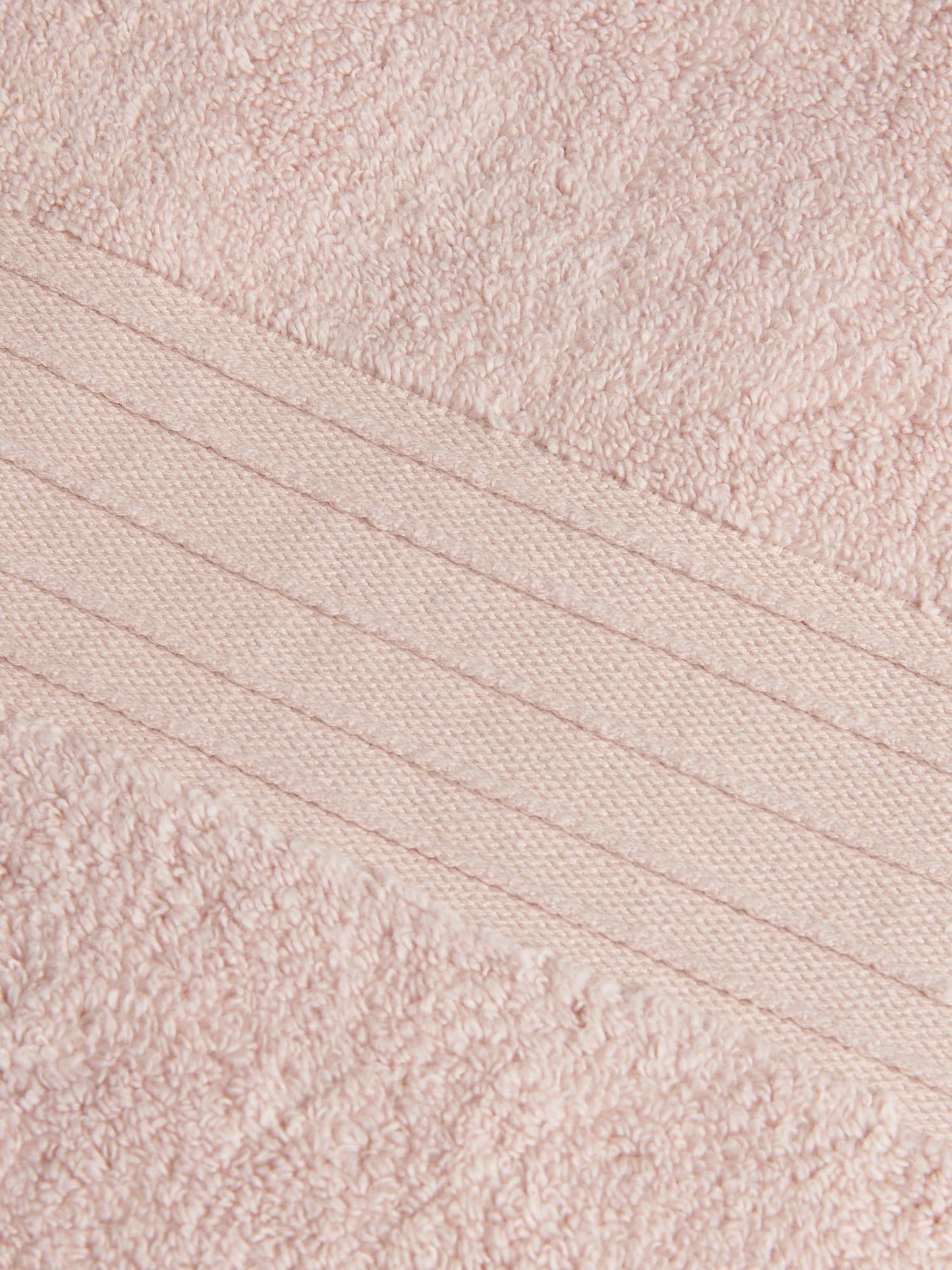 Pure Cotton Zero Twist Towel in Hushed Violet