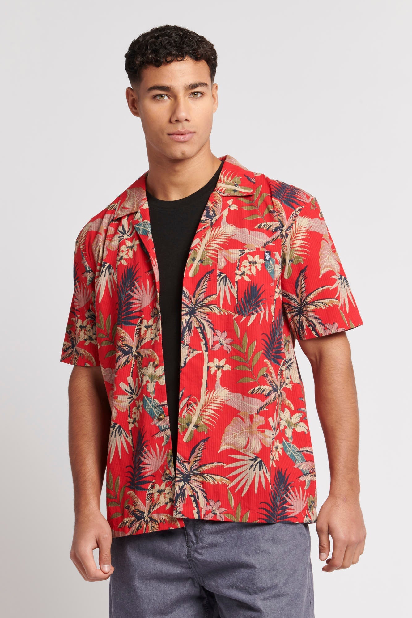 U.S. Polo Assn. Mens Palm Leaf Seersucker Revere Short Sleeve Shirt in Haute Red