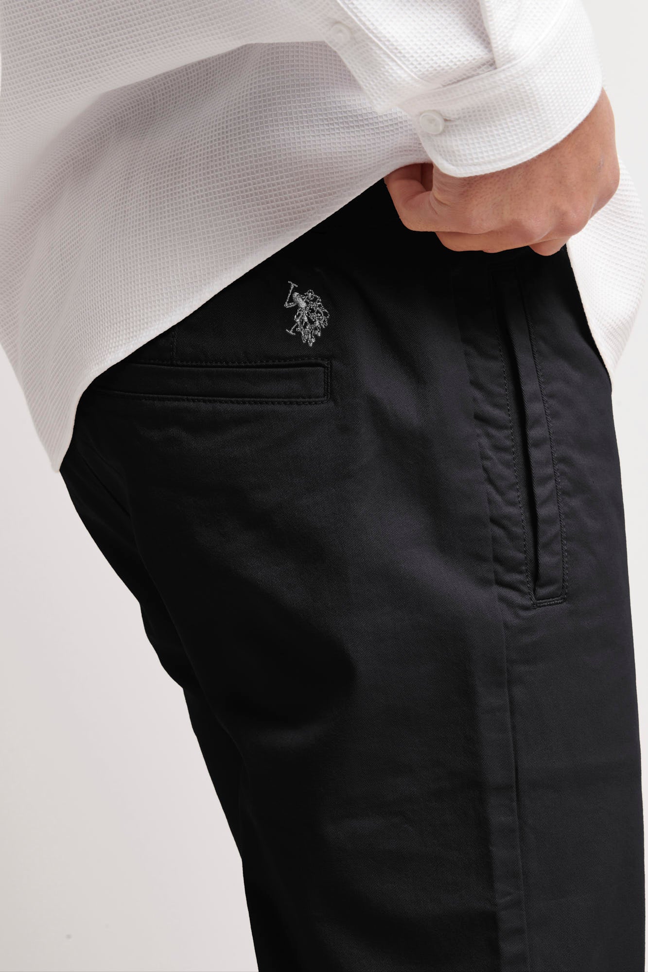 Mens Drawstring Waist Casual Trousers in Black