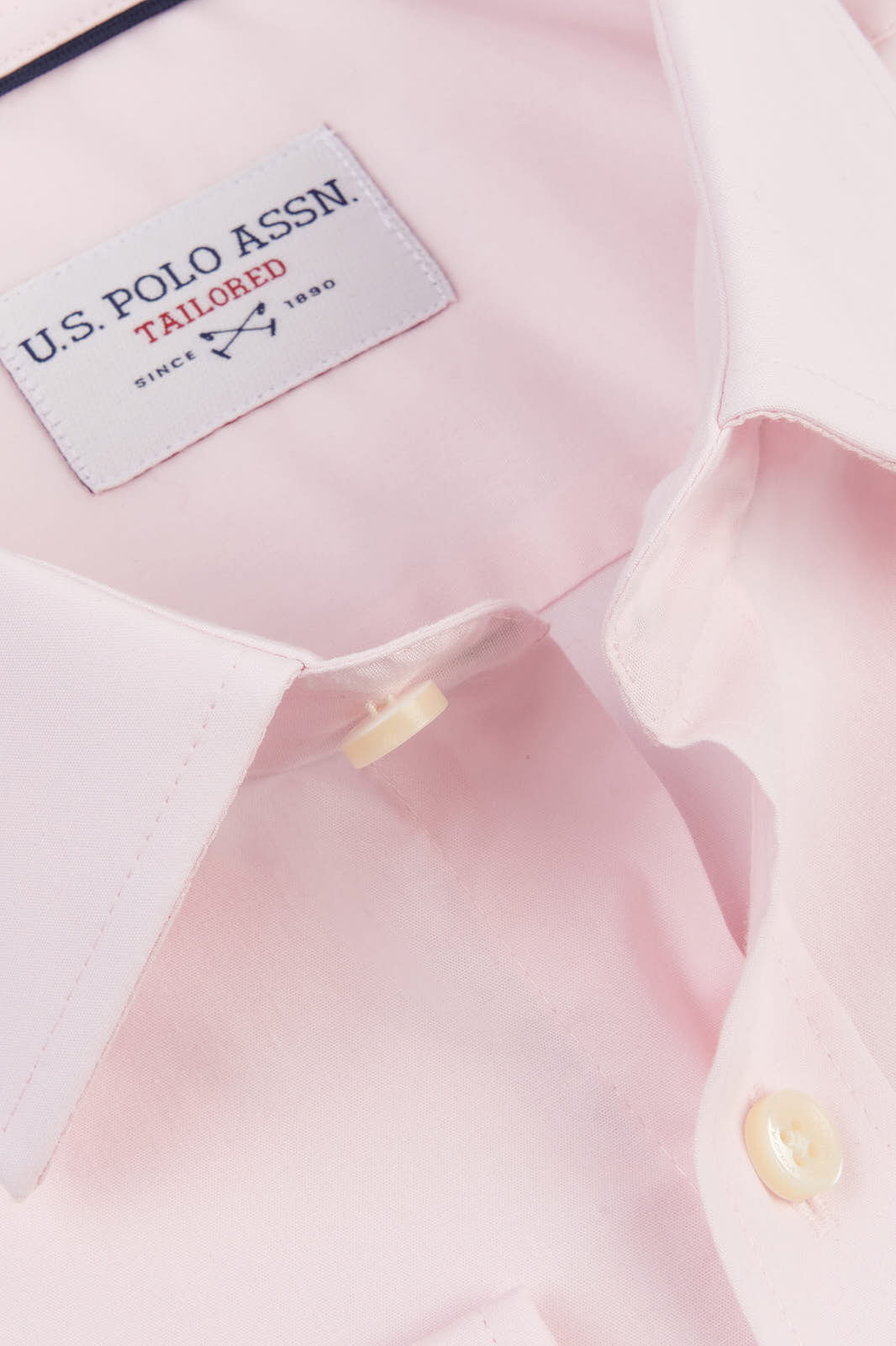 Mens Long Sleeve Poplin Shirt in Chalk Pink