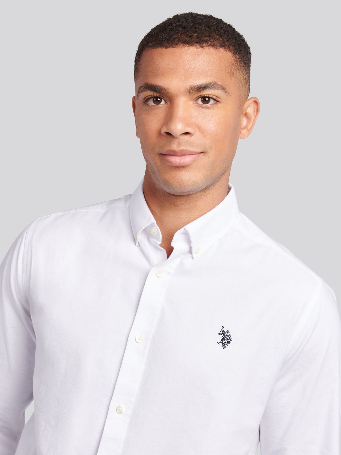 Mens Peached Oxford Shirt in White / Dark Sapphire Navy DHM