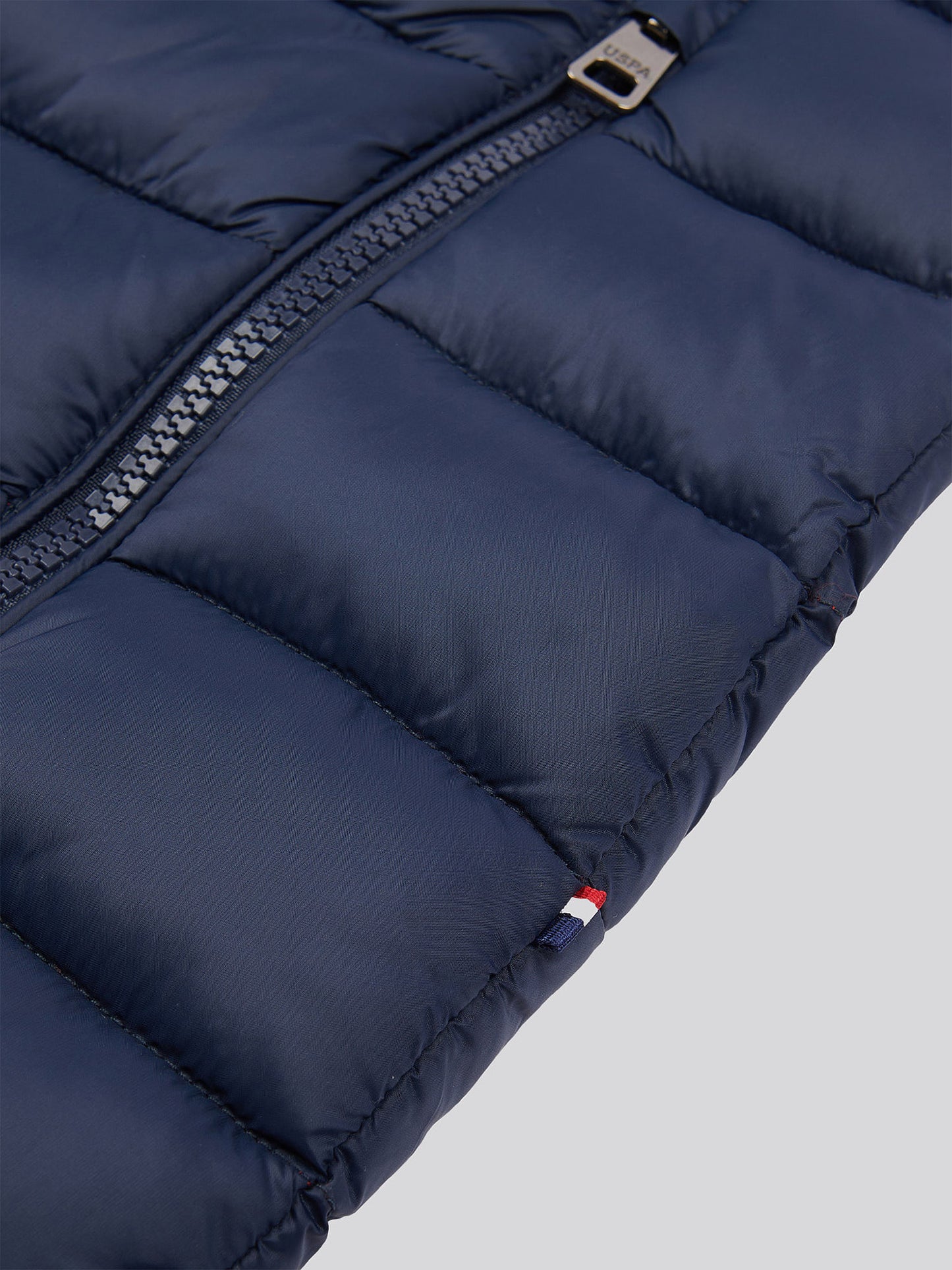 Mens Bound Quilted Gilet Dark Sapphire Navy / Haute Red DHM