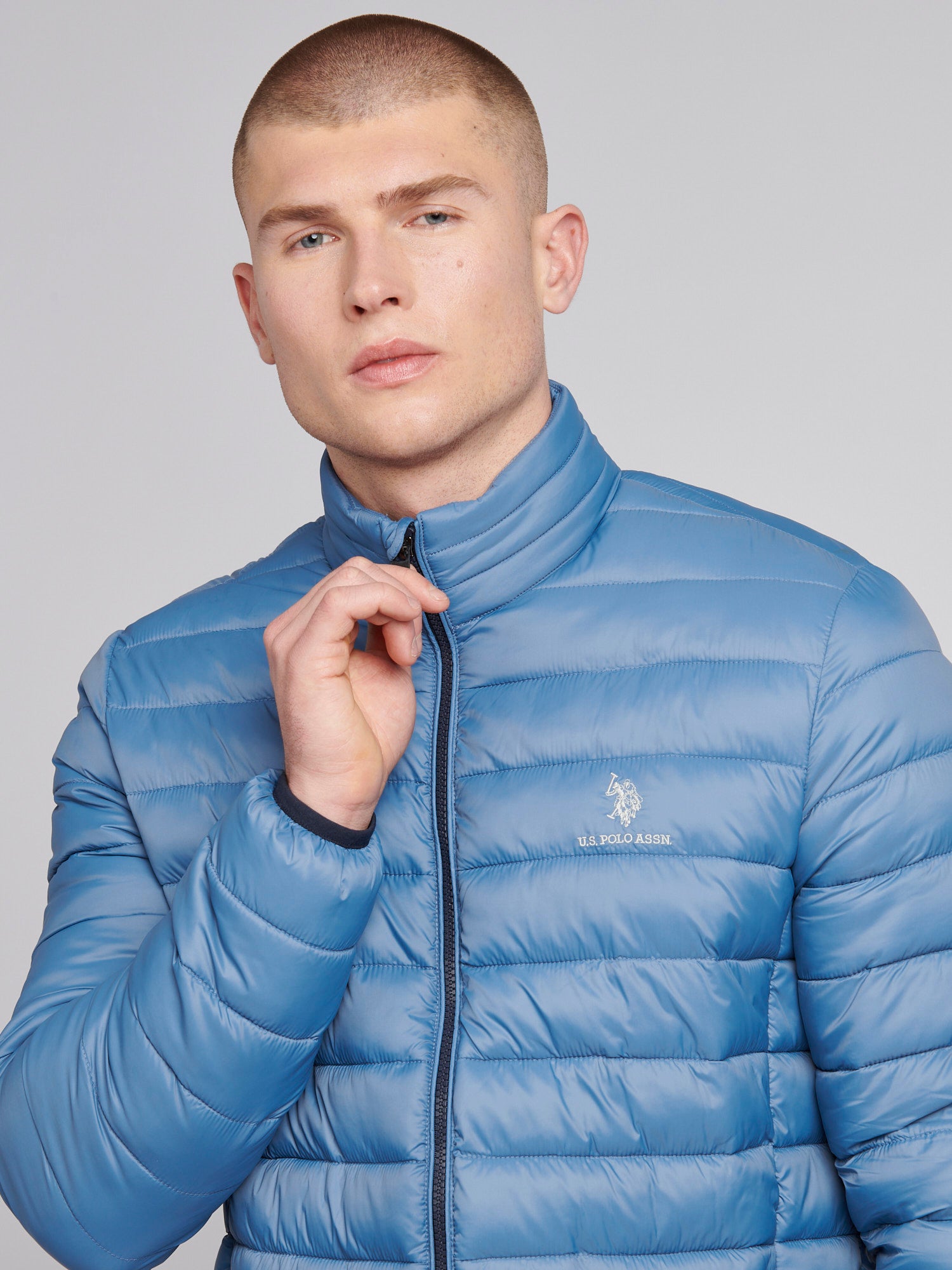 Mens Lightweight Bound Quilted Jacket in Blue Horizon