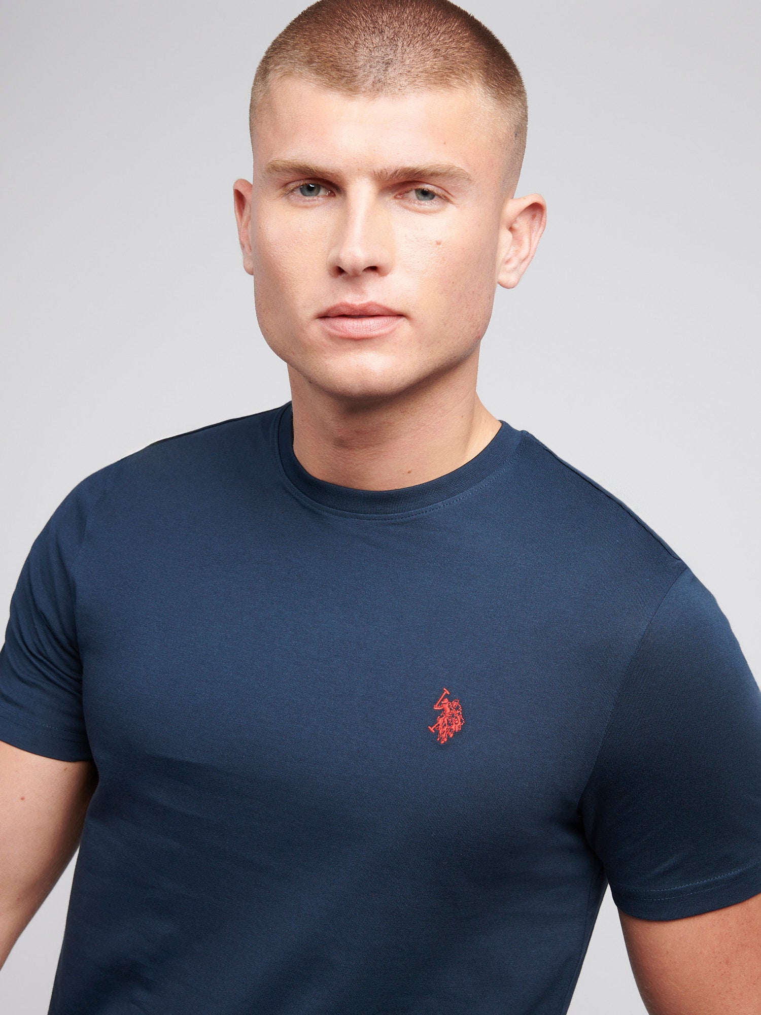 Mens Double Horsemen T-Shirt in Dark Sapphire Navy / Haute Red DHM