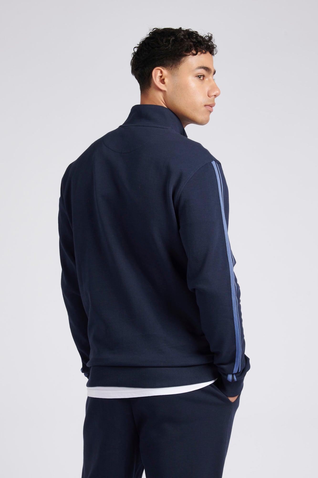 Mens Classic Fit Taped 1/4 Zip Sweatshirt in Dark Sapphire Navy