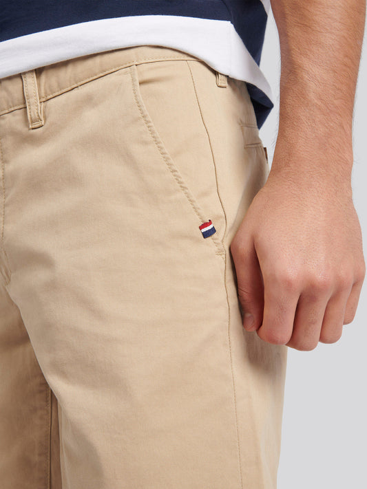 Mens Classic Chinos Shorts in Cornstalk