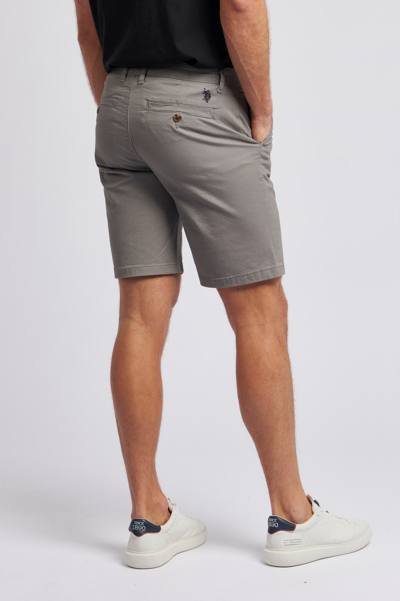 Mens Classic Chinos Shorts in December Sky