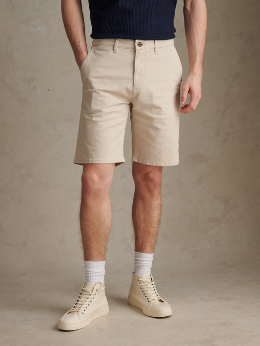 Mens Classic Chinos Shorts in Beige
