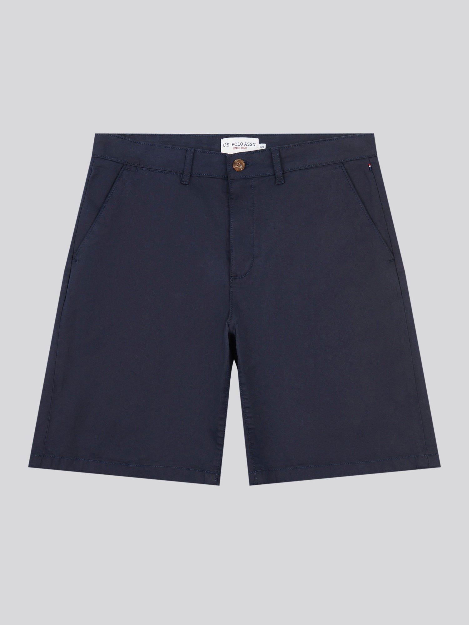 Mens Classic Chinos Shorts in Dark Sapphire Navy / Haute Red DHM