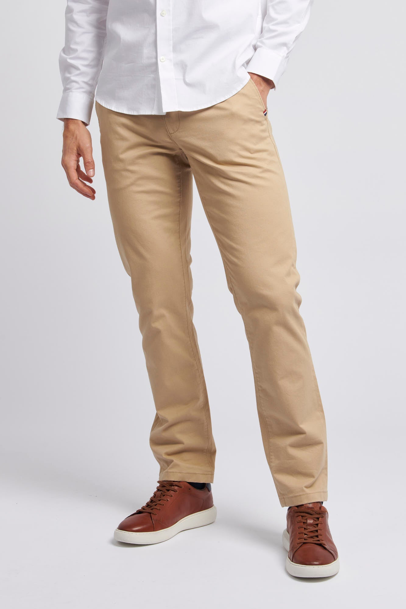 Mens Classic Chino in Cornstalk