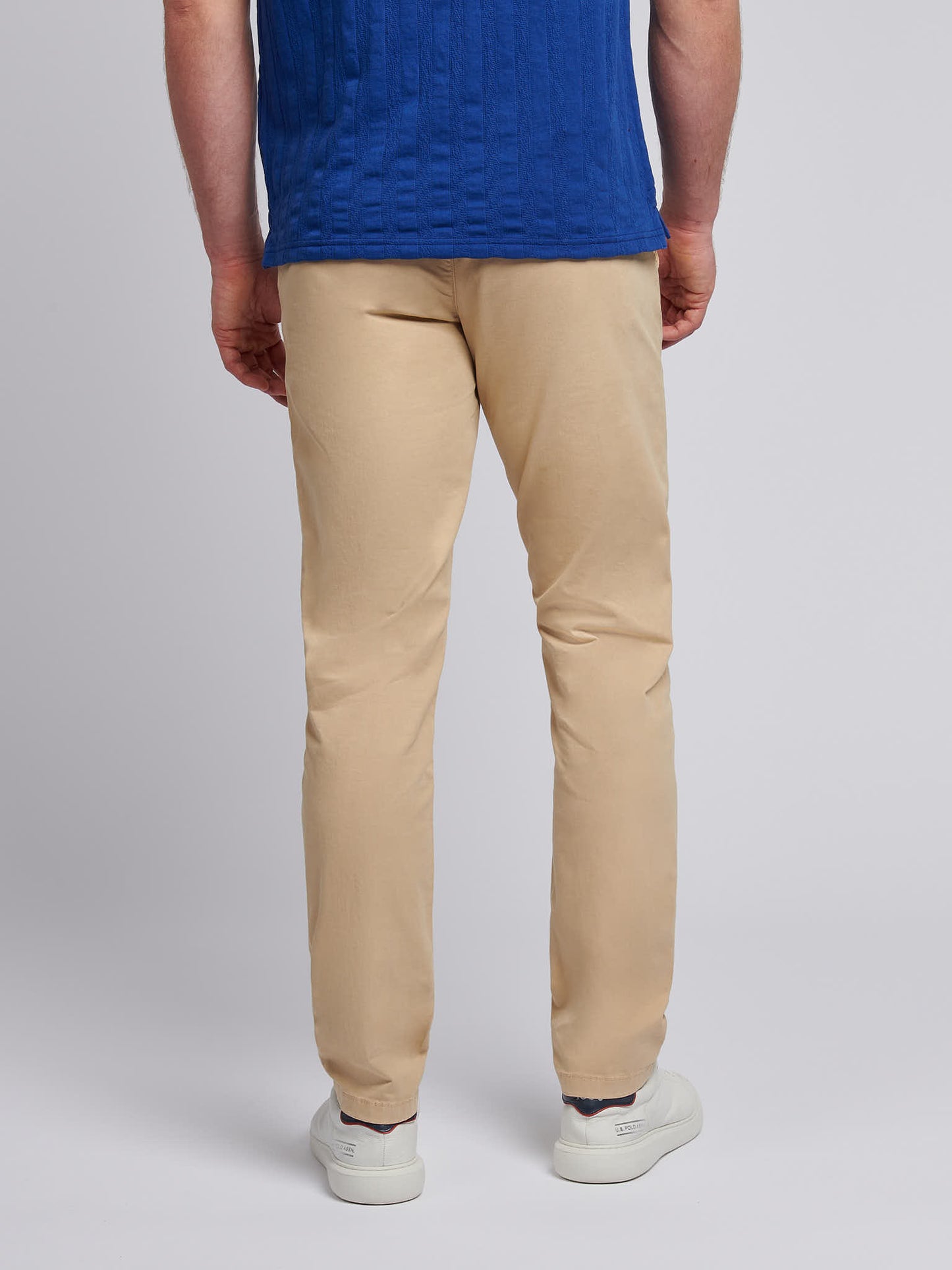 Mens Classic Chinos in Cornstalk