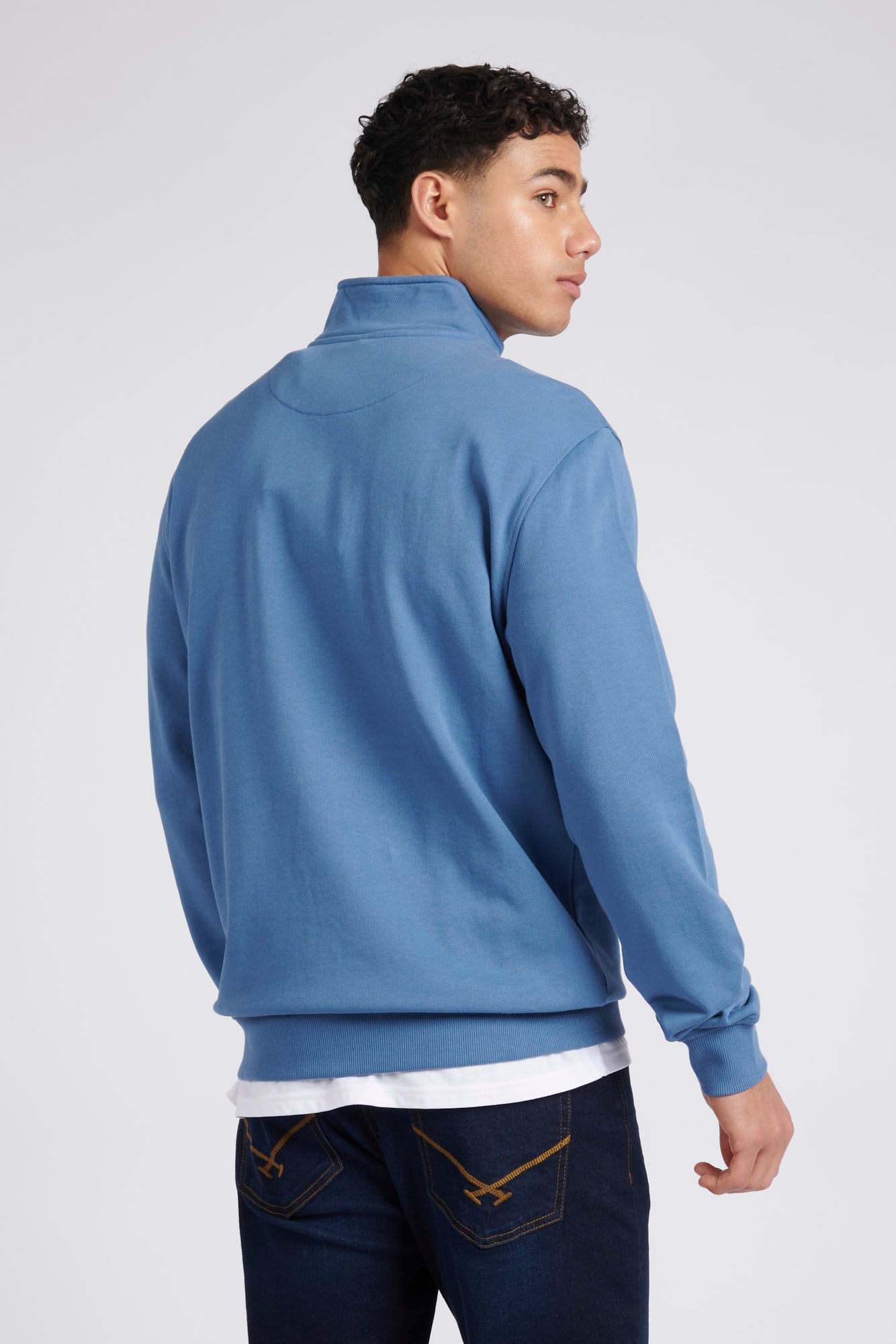 Mens Classic Fit 1/4 Zip Sweatshirt in Blue Horizon