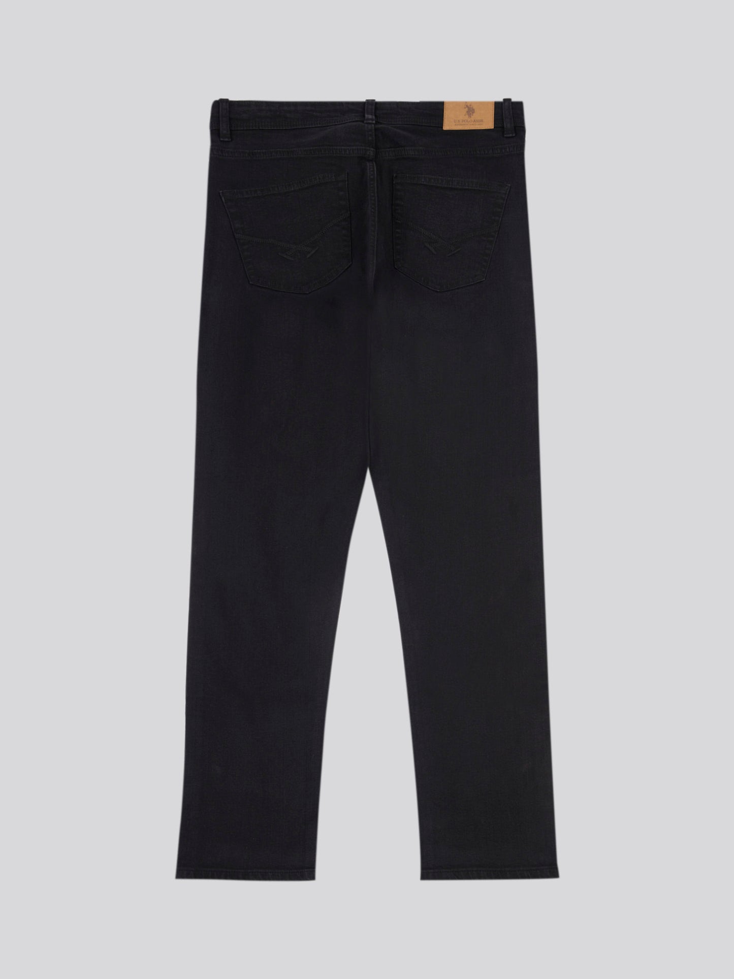 Mens Classic Fit Jean in Black Wash