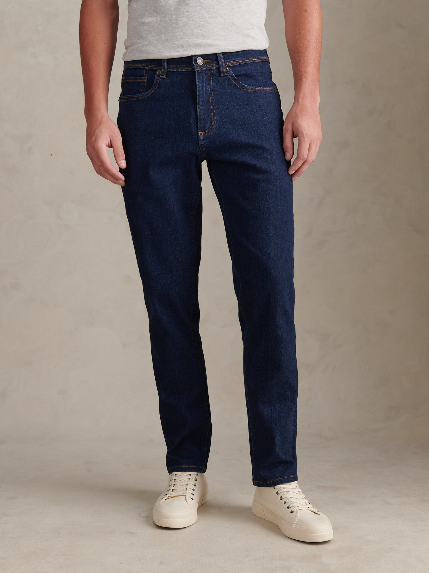 Mens Classic Fit Jean Rinse Wash