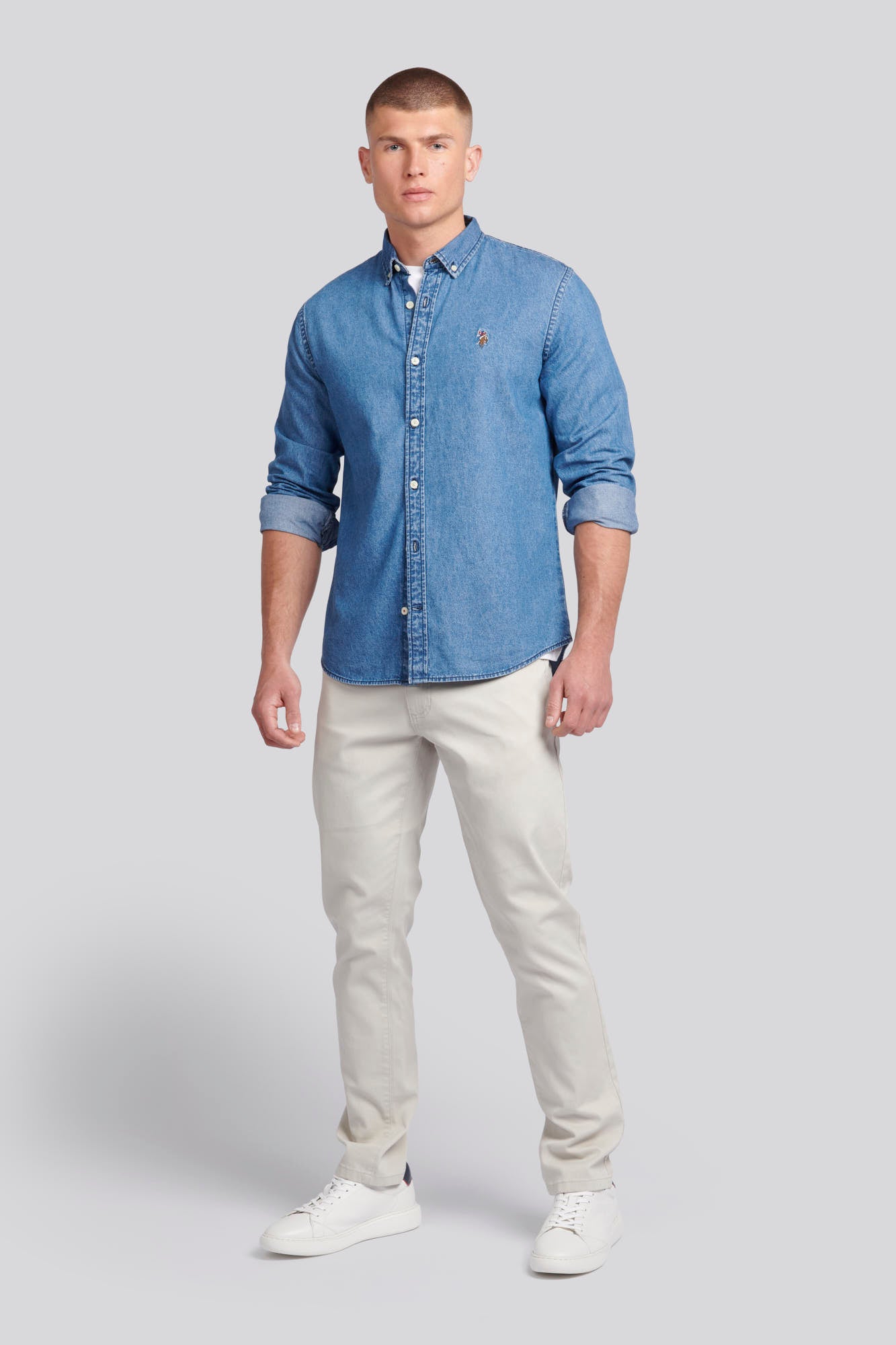 Mens Chambray Shirt in Medium Wash