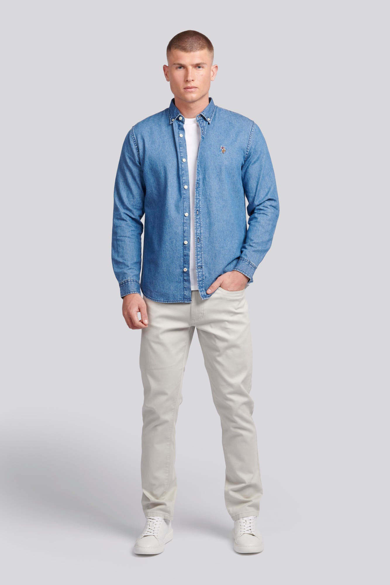 Mens Chambray Shirt in Medium Wash