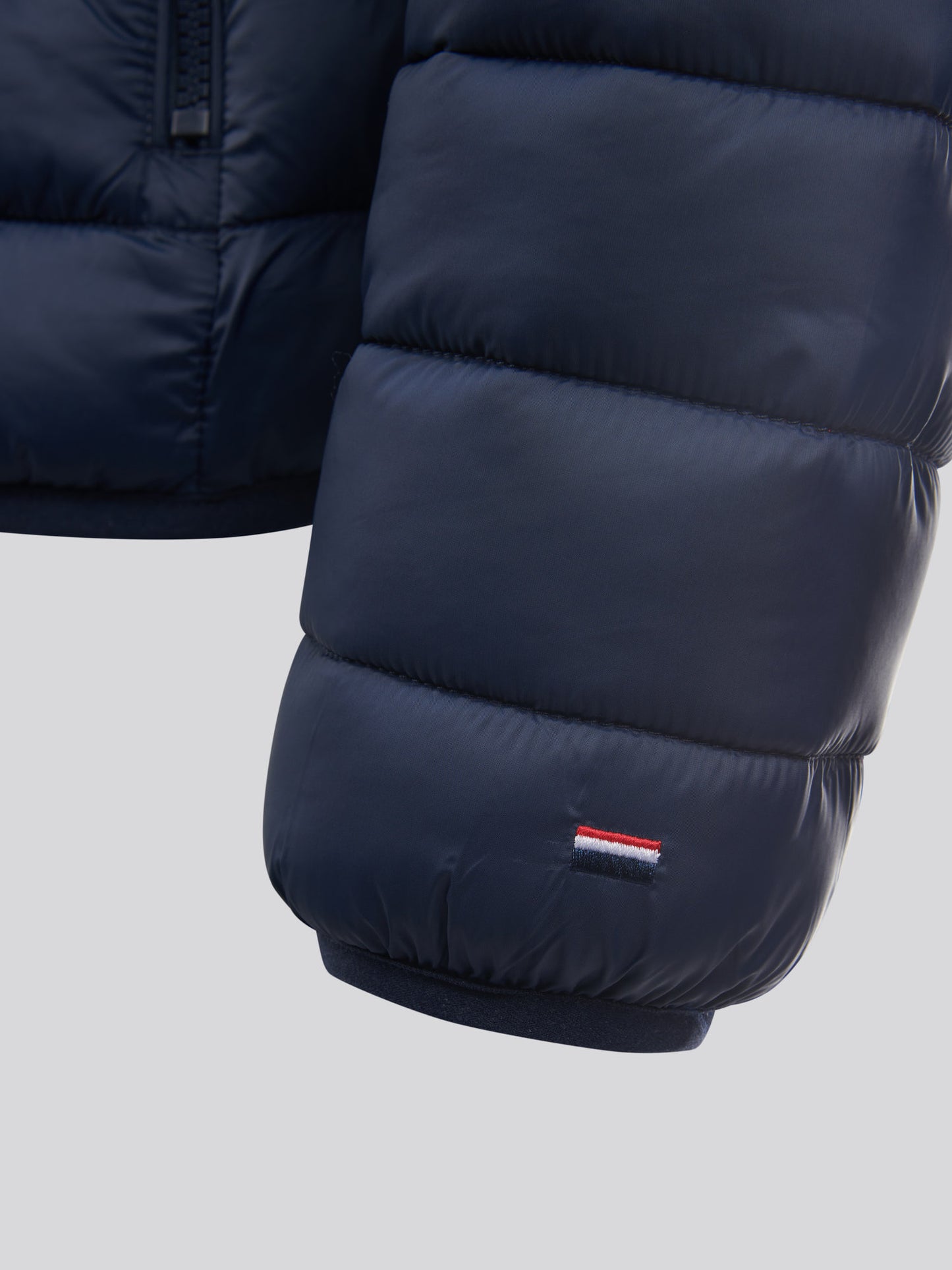 Mens Lightweight Bound Quilted Jacket in Dark Sapphire Navy / Haute Red DHM