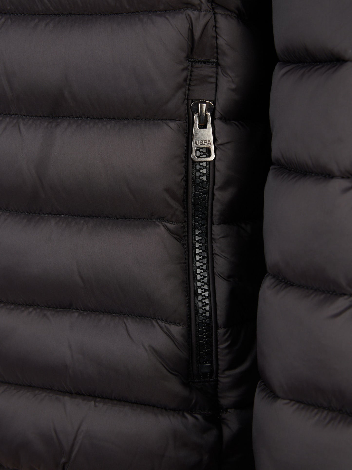 Mens Lightweight Bound Quilted Jacket in Black Bright White DHM