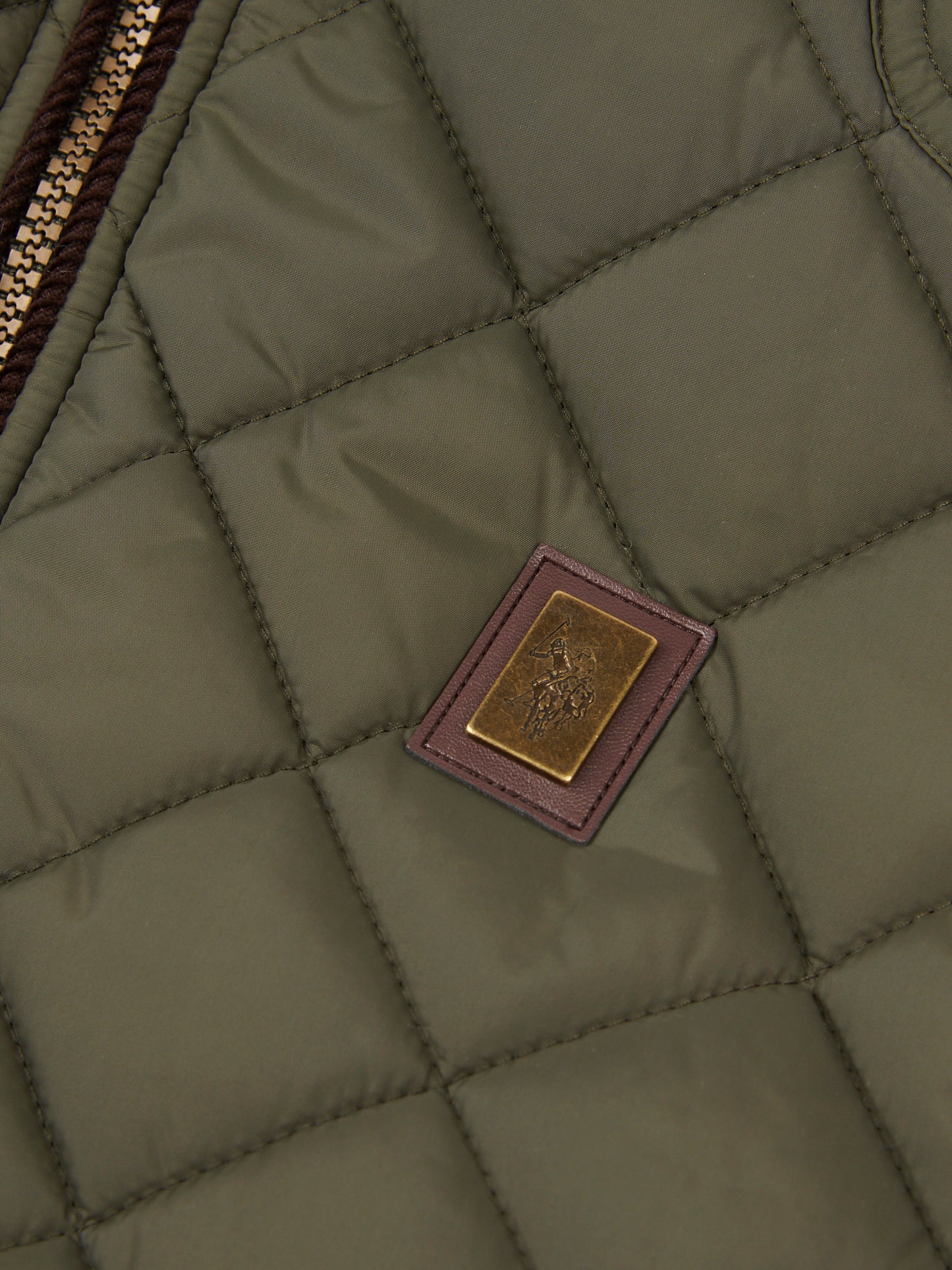 Mens Quilted Country Gilet in Forest Night