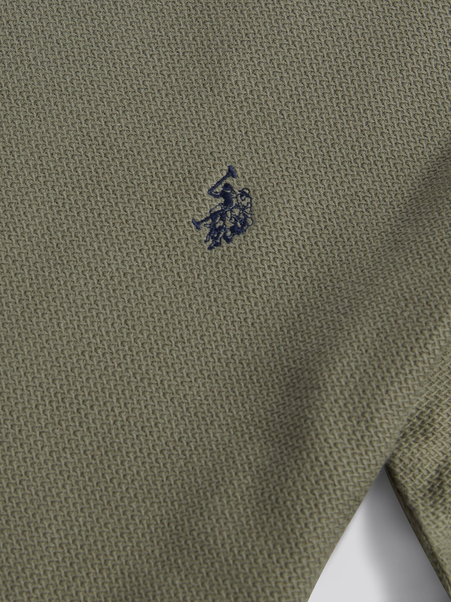 Mens Herringbone Texture T-Shirt in Mulled Basil