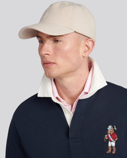 Mens Boucle Cap in Atmosphere