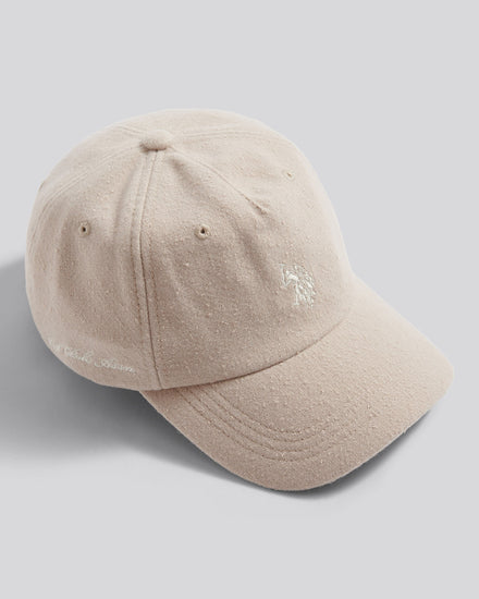 Mens Boucle Cap in Atmosphere