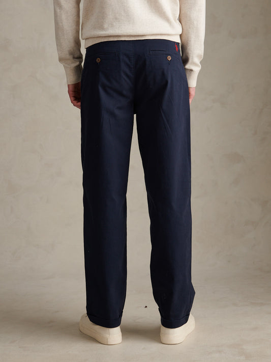 Mens Pleat Front Lightweight Chino Trousers Dark Sapphire Navy / Haute Red DHM