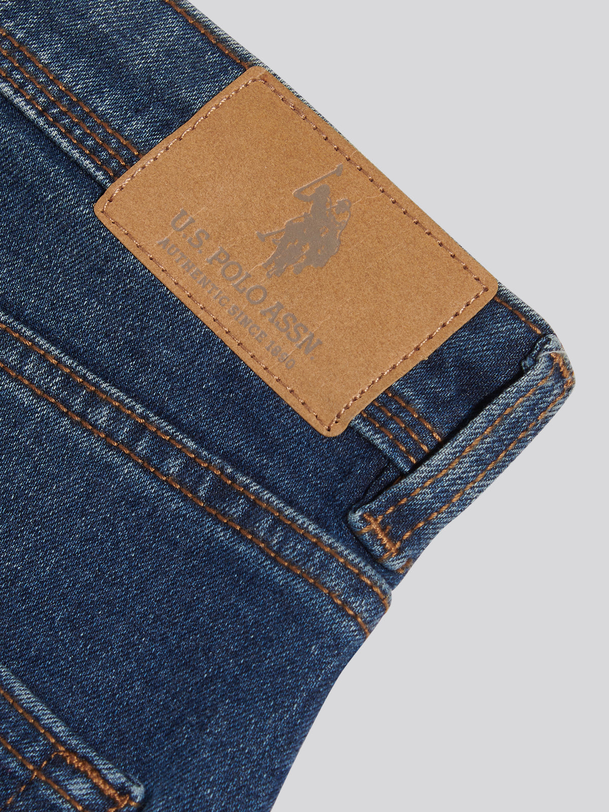 Mens Relaxed Fit Jean Royal Distress