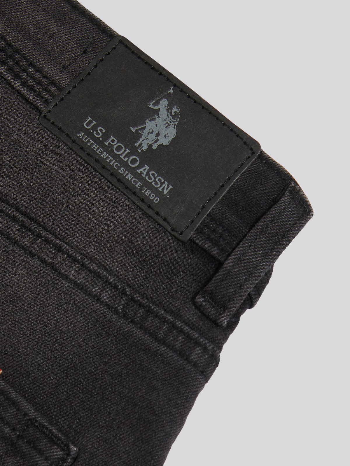 Mens Relaxed Fit Jean Distressed Black