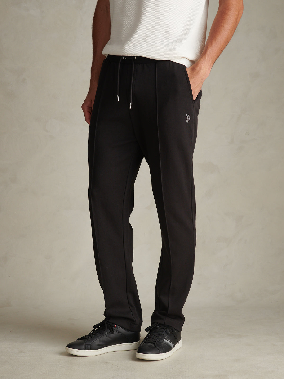 Mens Interlock Pintuck Joggers Black