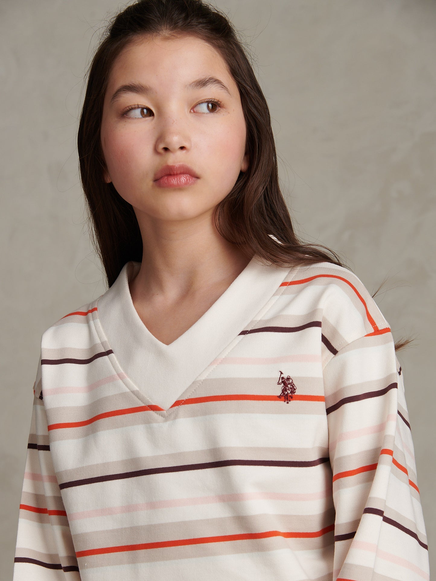 Girls Stripe Logo V-Neck Sweatshirt Pumice Stone