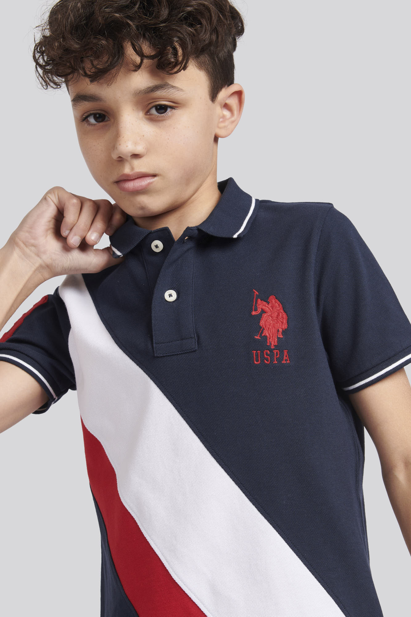 Boys Player 3 Sash Polo Shirt in Dark Sapphire Navy / Haute Red DHM