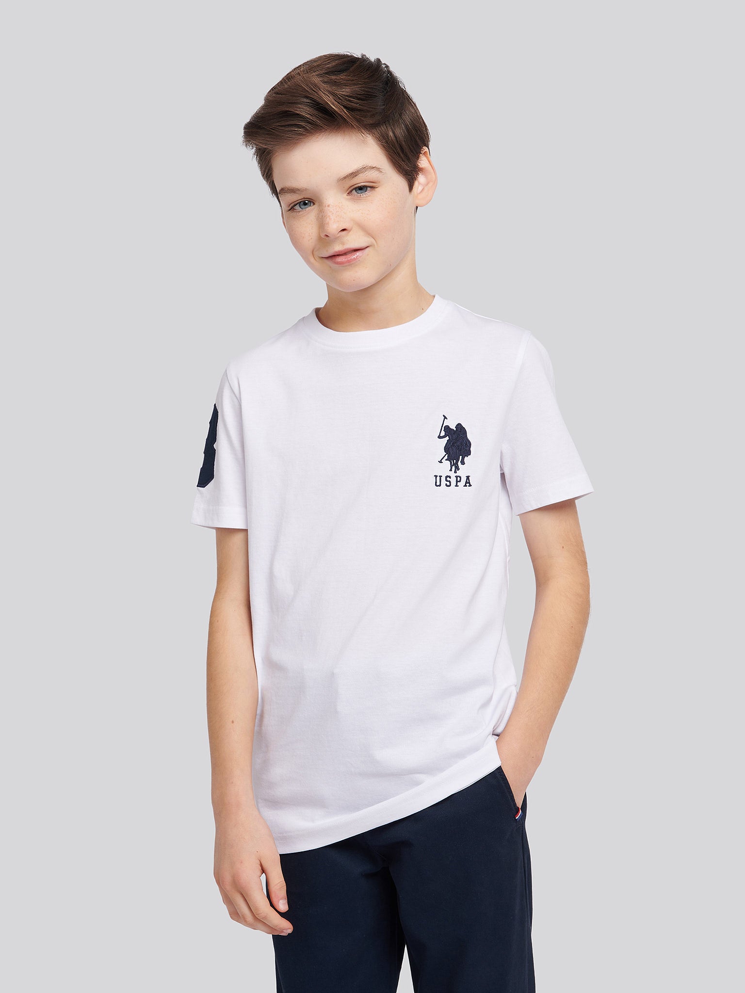 Boys Player 3 T-Shirt in White / Dark Sapphire Navy DHM