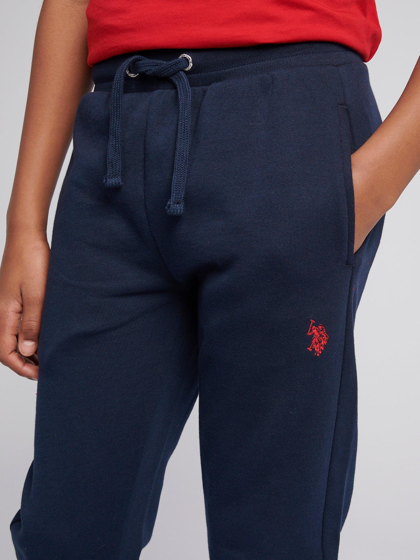 Boys Player 3 Jogger in Dark Sapphire Navy / Haute Red DHM