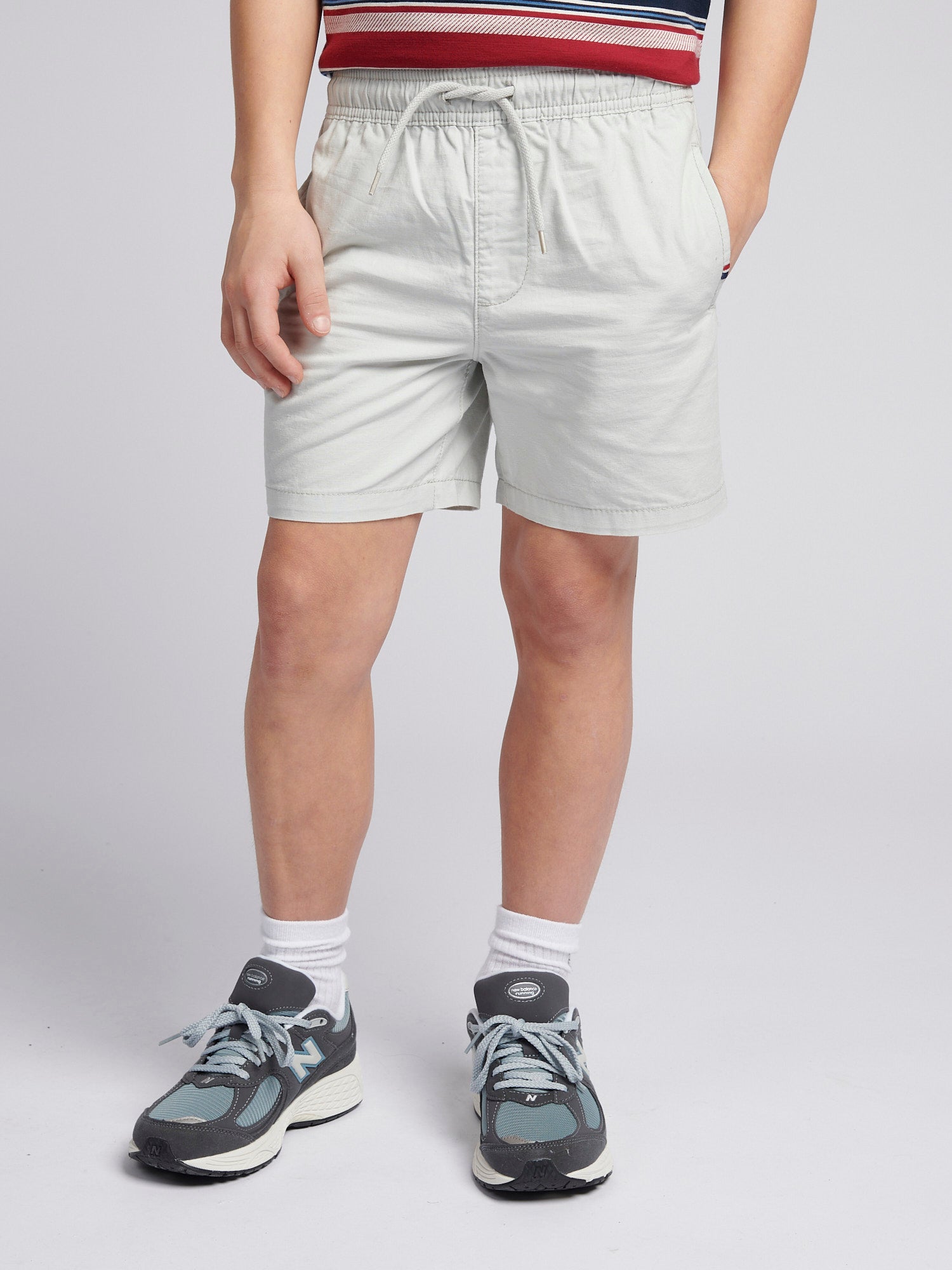 Boys Cotton Linen Deck Short in Northern Droplet