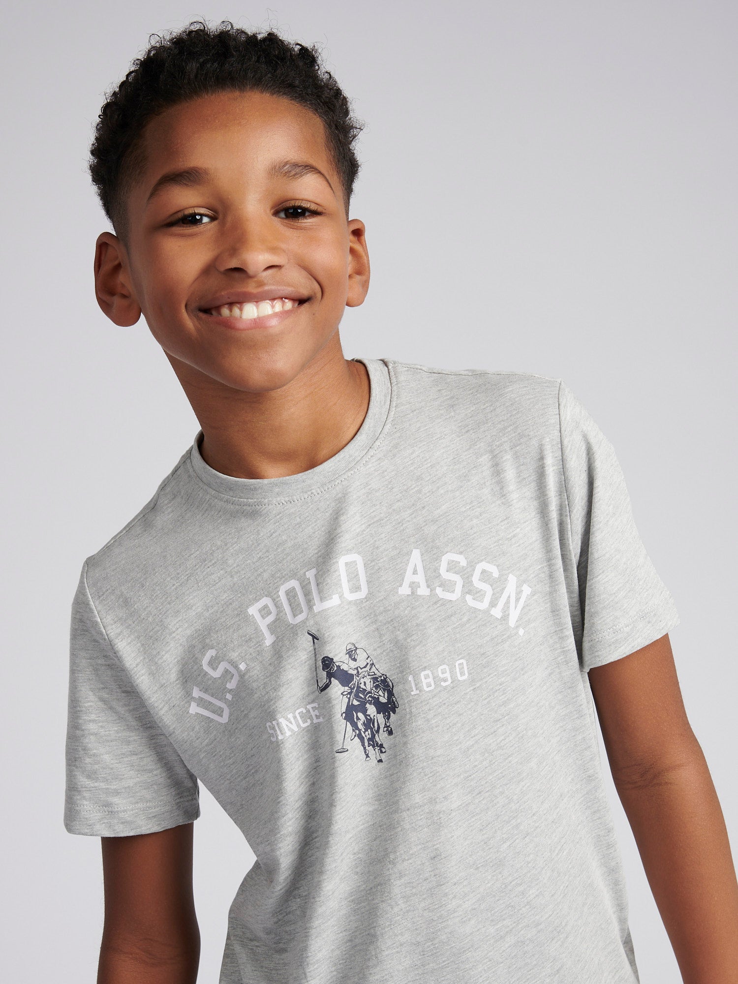 Boys Signature Arch Print T-Shirt in Mid Grey Marl