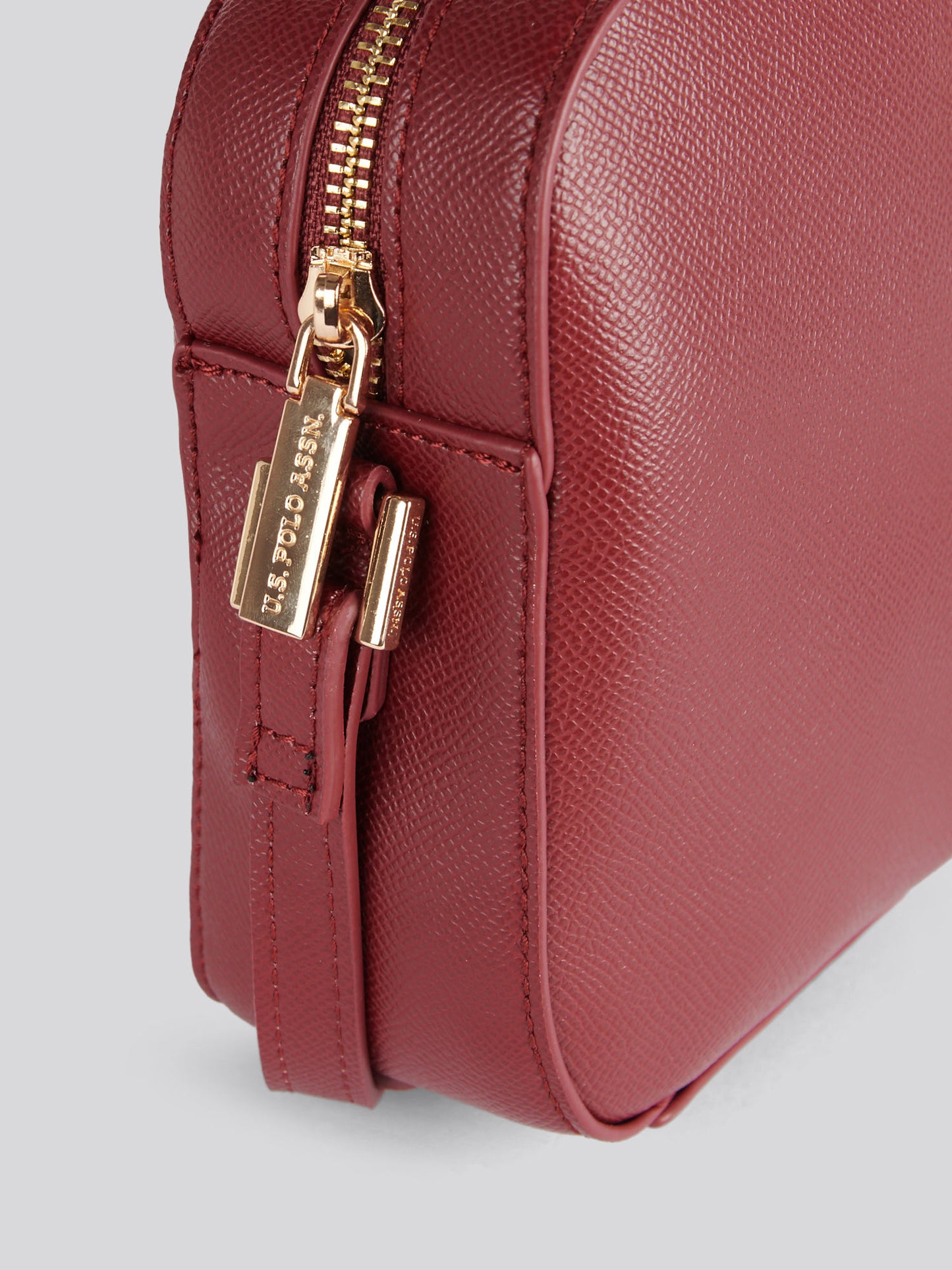 Womens Jones Crossbody Bag in Wine